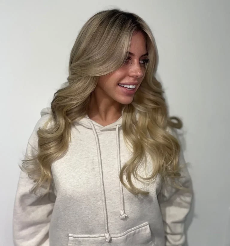 Allie Nicole Biography, Age, Images, Height, Figure, Net Worth