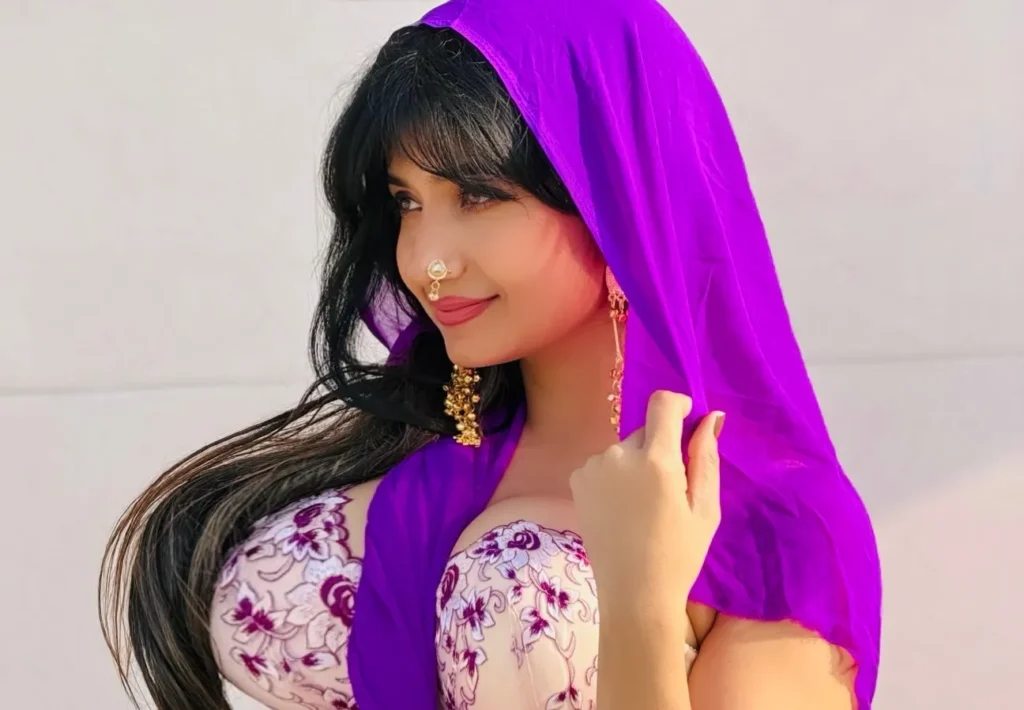 Neha Singh Biography, Age, Family, Career, Instagram & Net Worth 2 Neha Singh images 2