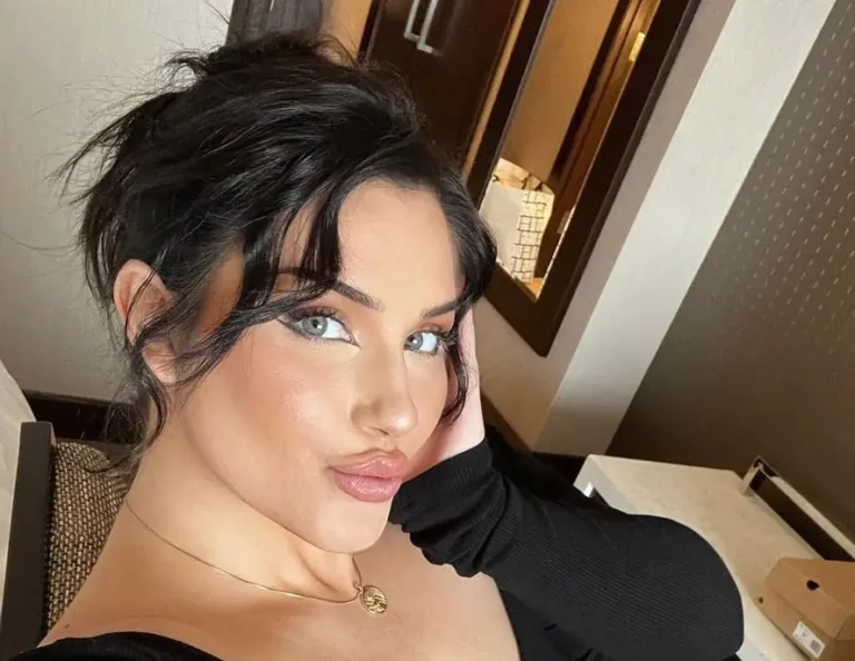 Brooke Barrows Biography, Age, Height, Net Worth