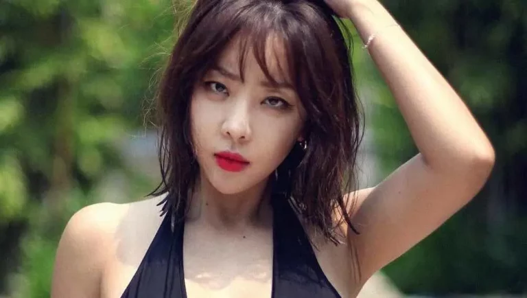 Ha Na Kyung Biography, Age, Height, Figure, Net Worth