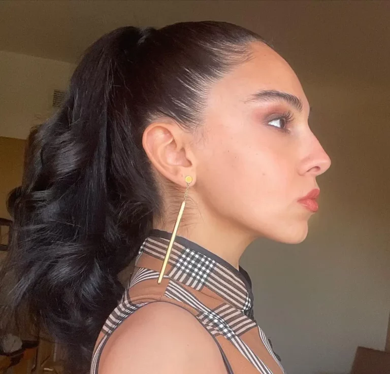 Salma Abu Deif Biography, Age, Height, Figure, Net Worth