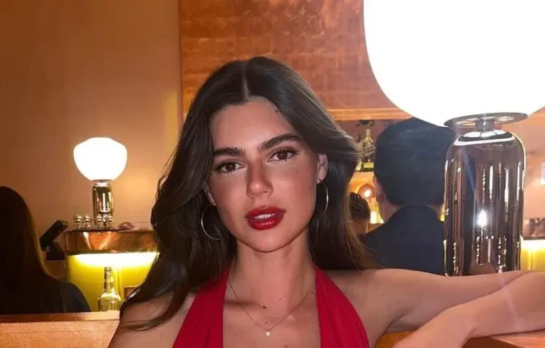 Ashton Wood Biography, Age, Family, Images, Net Worth