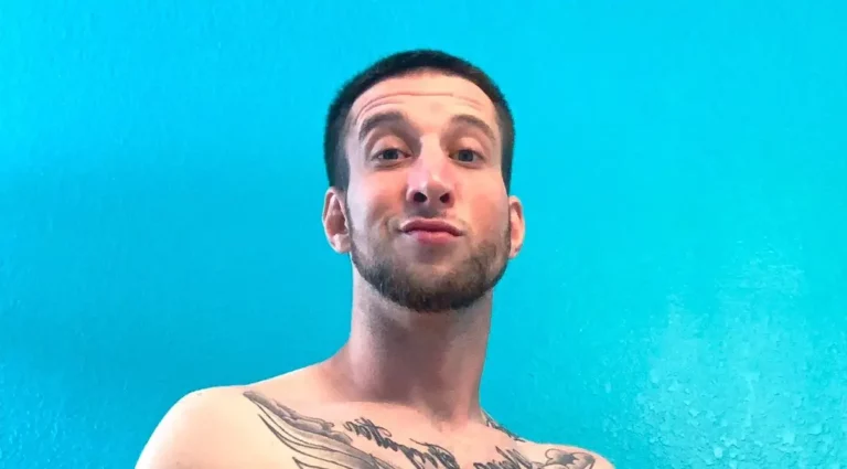 Cody Carter Biography, Age, Height, Figure, Net Worth