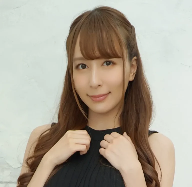 Kizaki Jessica Biography, Age, Height, Figure, Net Worth