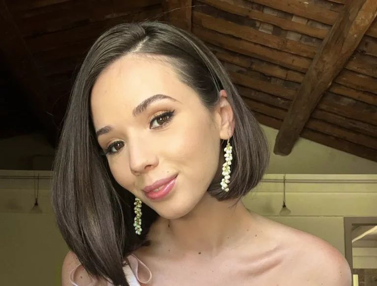 Eve Sweet (Actress) Biography, Age, Family, Images, Net Worth