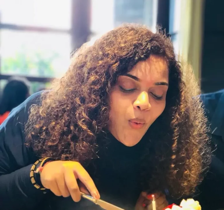 Pooja Shetty Biography, Age, Family, Figure, Boyfriends