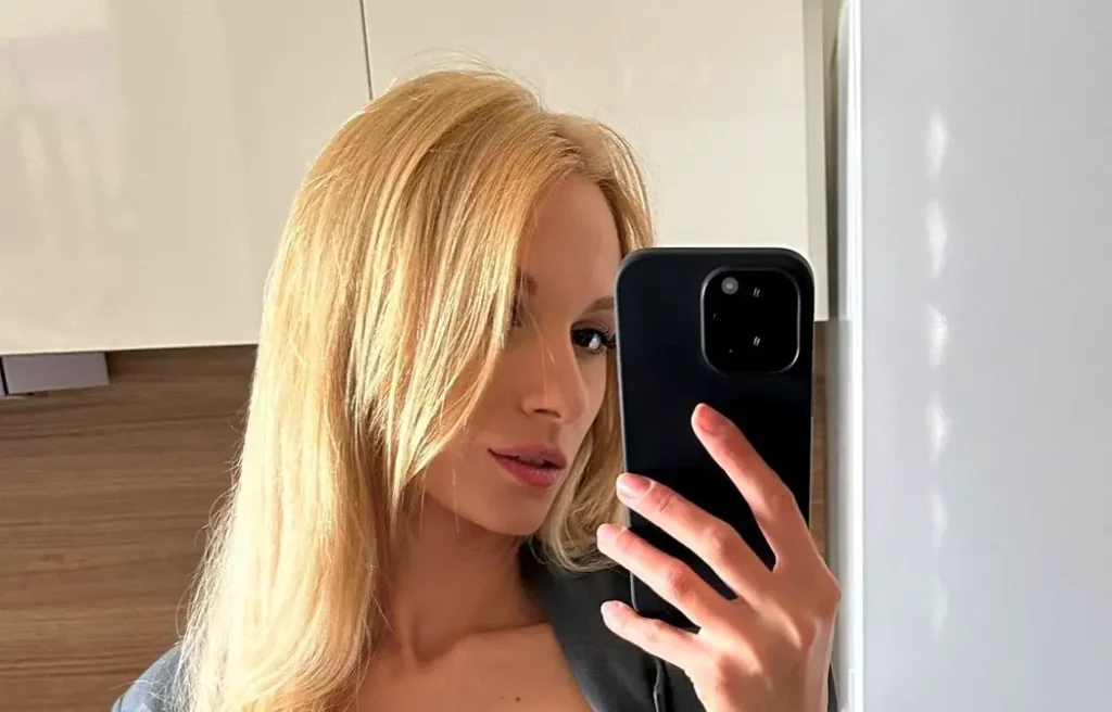 Carla Cute Biography, Age, Height, Career, Nationality & Facts 3 Carla Cute Biography, Age, Height, Career, Nationality & Facts
