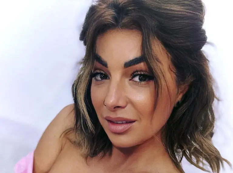 Dea Diamond Biography, Age, Height, Figure, Net Worth