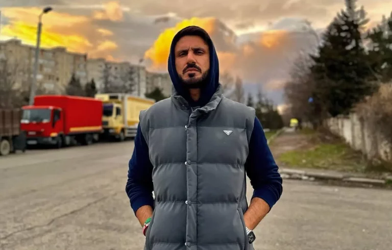 Mustafa Zahid Biography, Age, Height, Figure, Net Worth