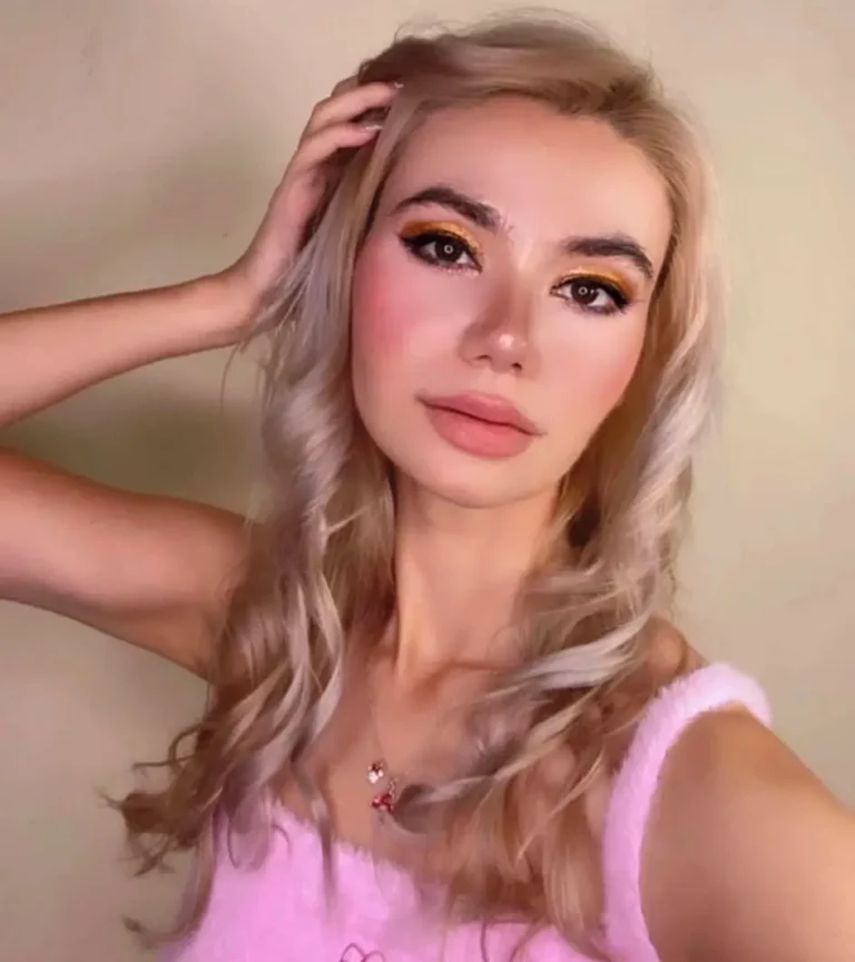 Angelica Coralvine  Biography, Age, Height, Figure, Net Worth