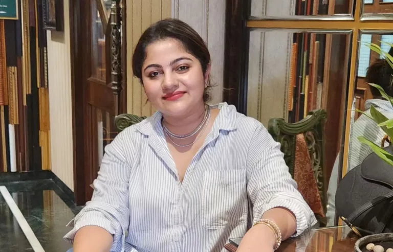 Jhilik Bhattacharjee Biography, Age, Images, Height, Figure, Net Worth