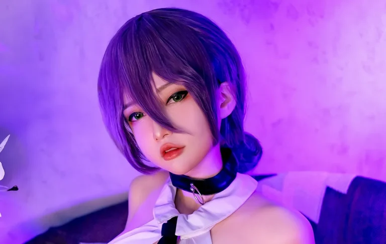 Potato Godzilla (可愛い怪獣) Biography, Age, Height, Figure, Net Worth