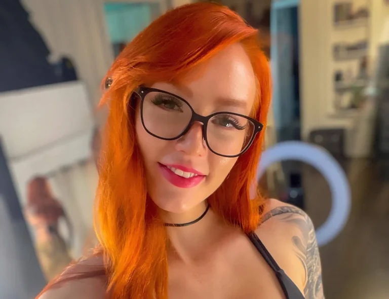 Qi’ra Rose Biography, Age, Height, Figure, Net Worth