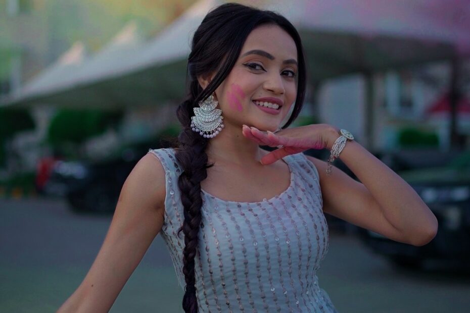 Sneha Savita Biography, Age, Height, Instagram, Career, Net Worth 1 Sneha Savita