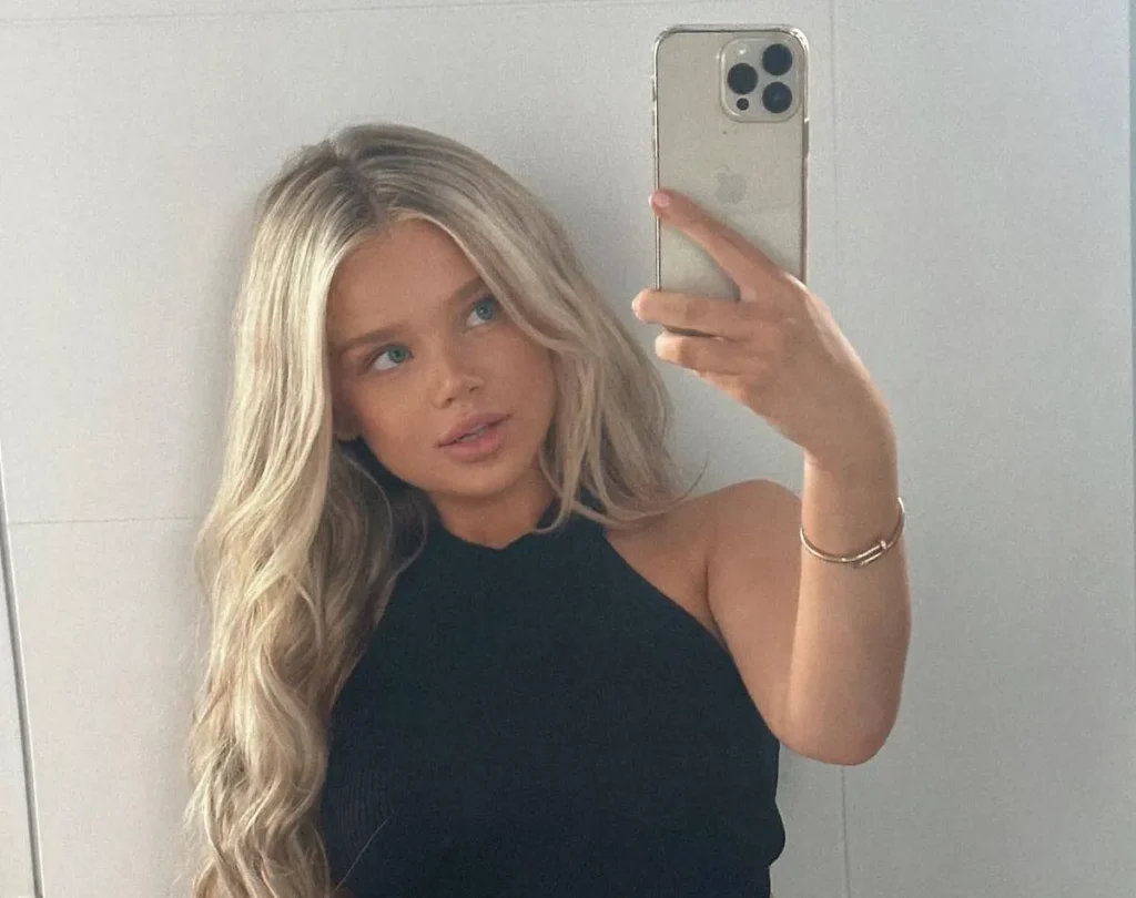 Veronica Zolotova Biography, Age, Height, Figure, Career, Net Worth 2 Zolotova Veronika 2