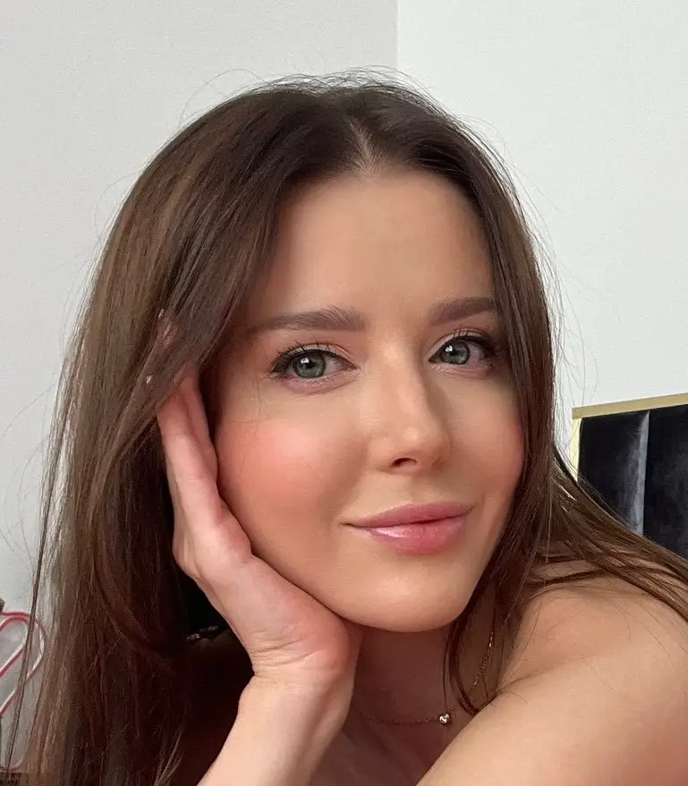 Sybil A Biography, Age, Images, Height, Figure, Net Worth