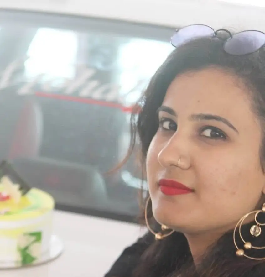 Anmol Khan Biography, Age, Career, Web Series, Net Worth 6 Anmol Khan