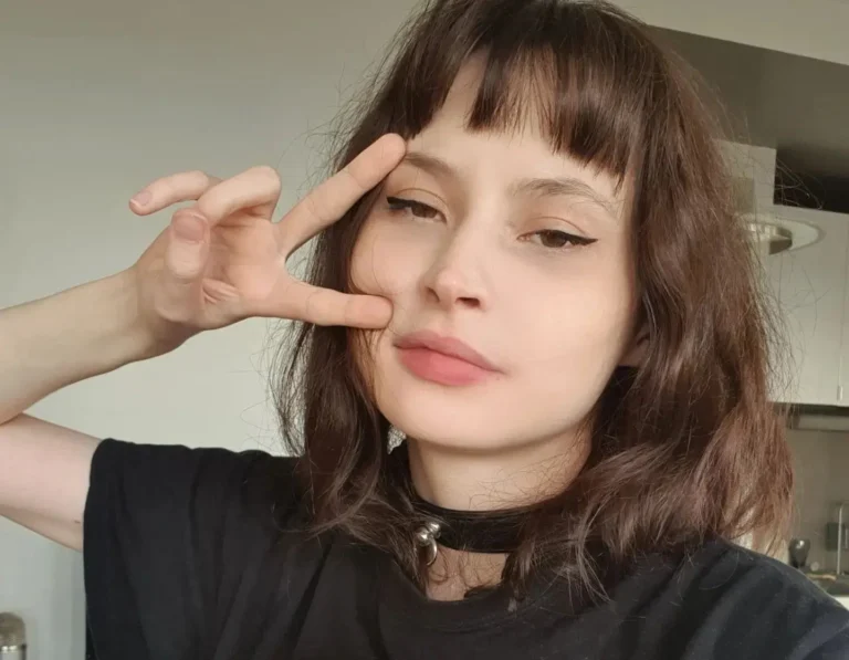 Helene Marchenoire Biography, Age, Family, Images, Net Worth