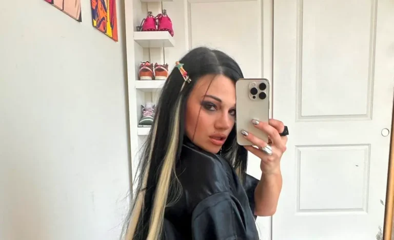 Mona Azar Biography, Age, Images, Height, Figure, Net Worth