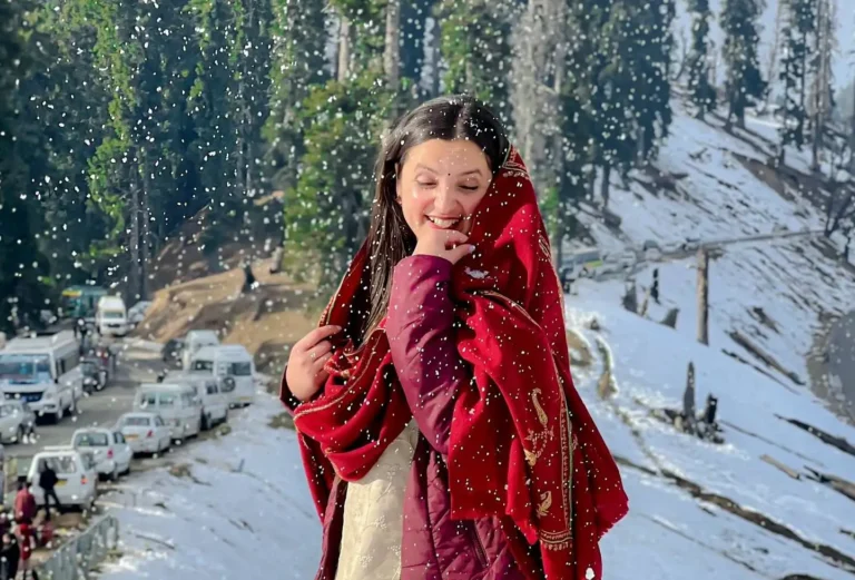 Sars Bharti Biography, Age, Family, Images, Net Worth