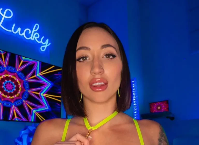 Blaire Johnson  Biography, Age, Height, Figure, Net Wort