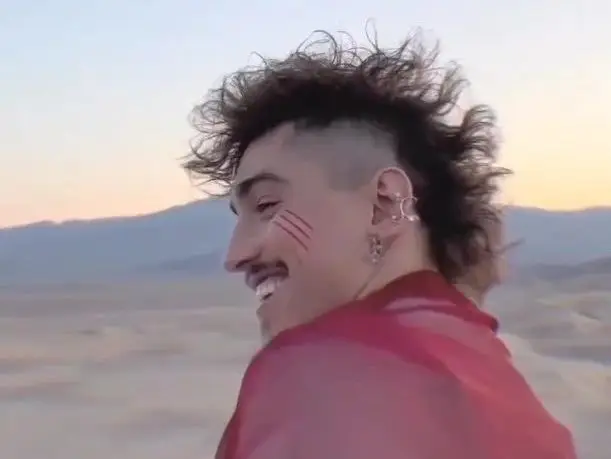 Josh Kiszka Biography, Age, Family, Images, Net Worth