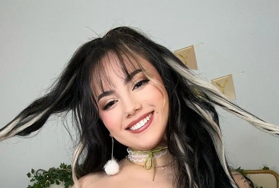 Nika Venom Biography, Age, Height, Career & Net Worth 2 Nika Venom 4