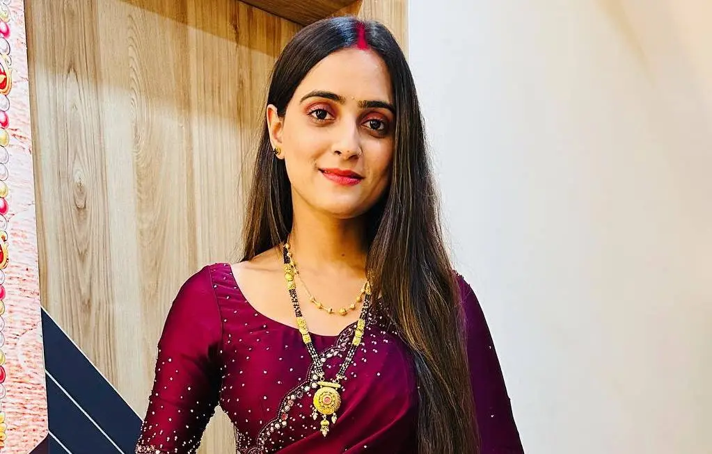 Sneha Tomar Biography, Age, Career, Family, Income & Lifestyle 2 Sneha Tomar 1