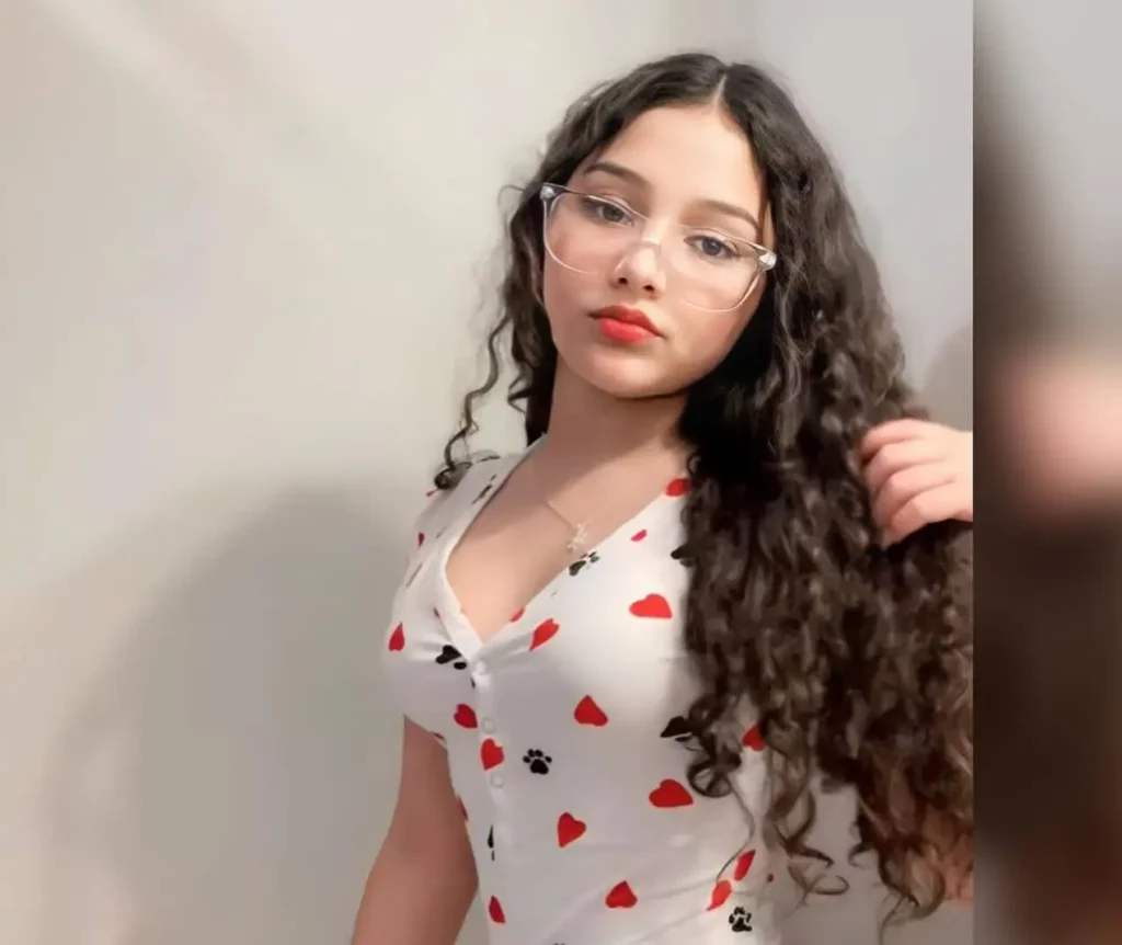 Stefany Cruz (stefrp2)