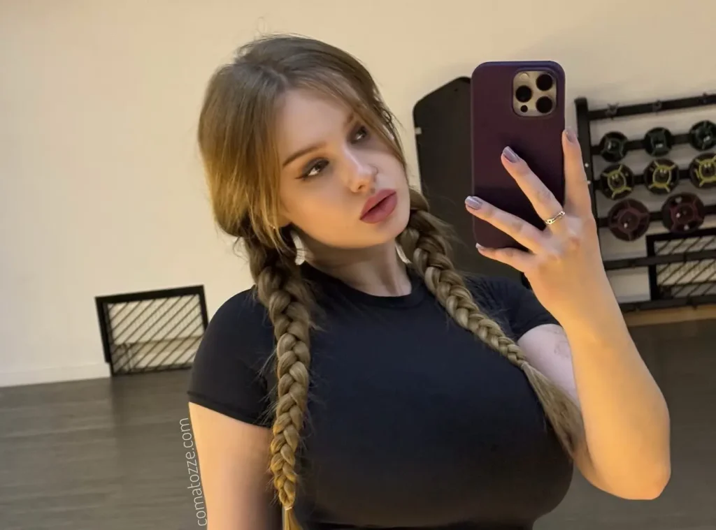 Comatozze Uma North 4