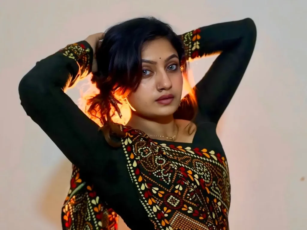 Sanam Joshi Instagram Influencer Viral Reels Indian Creator Social Media Star 2026 Trends 1